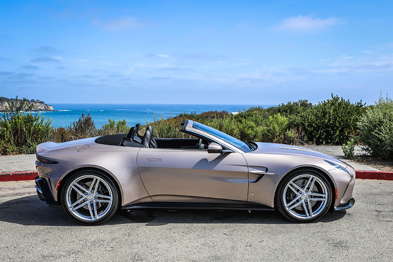 Vantage Roadster – Mink Silver