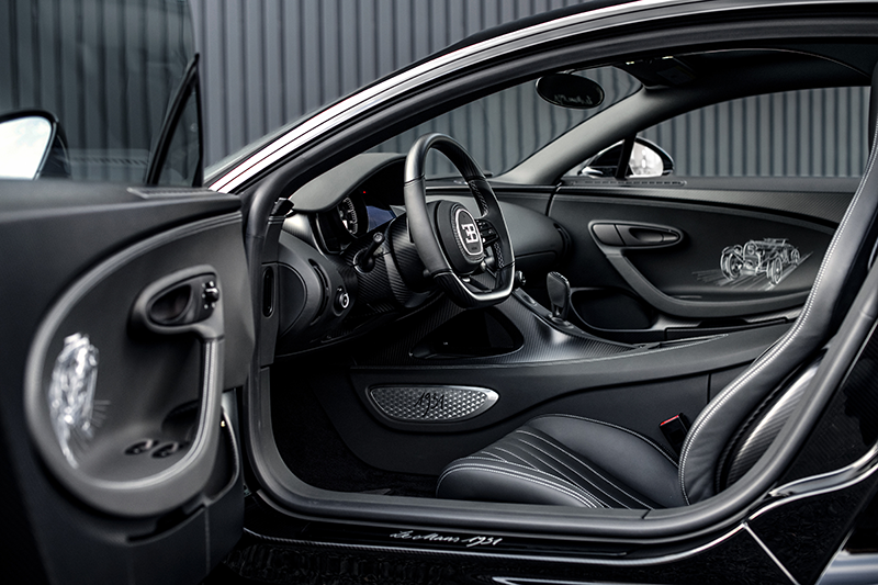 11 BUGATTI Hommage T50S