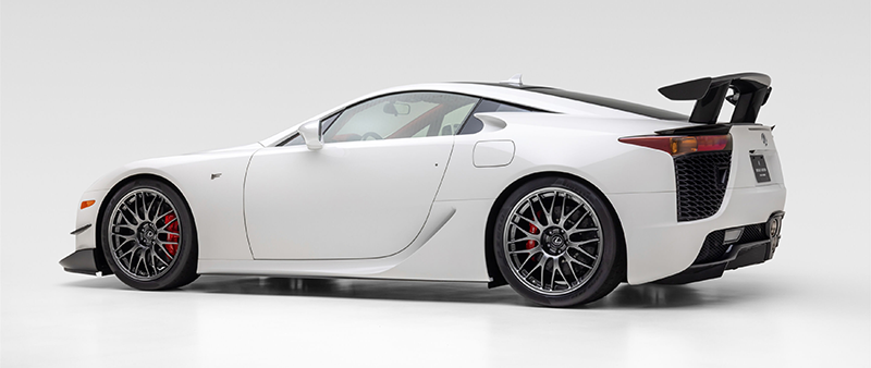 La Lexus LFA arbore ’une livrée Whitest White sur jantes BBS Forged Graphite