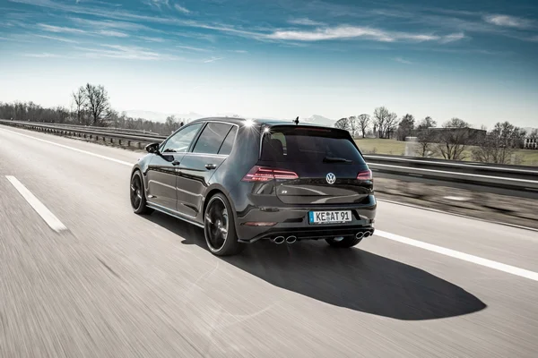 Golf R ABT 2019 5