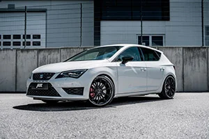 ABT SEAT Leon CUPRA GR 20intr 01