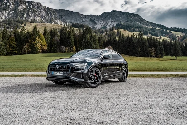 ABT Audi Q8 front