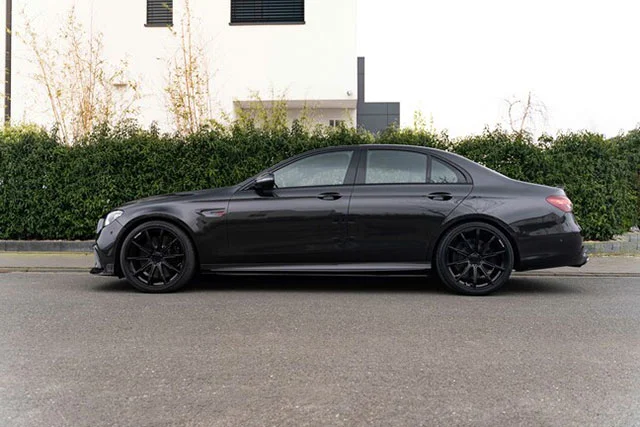 BRABUS 900 based on AMG E63 S outdoor 14 648x432