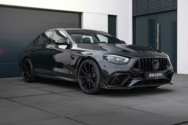 BRABUS 900 based on AMG E63 S outdoor 18 648x432