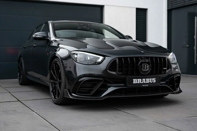 BRABUS 900 based on AMG E63 S outdoor 19 648x432