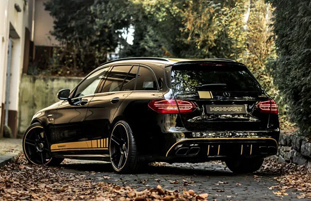 MANHART CR 700 Wagon Website 4 811x524