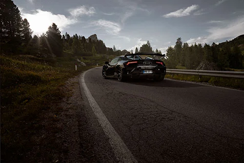 NOVITEC HurSTO intr