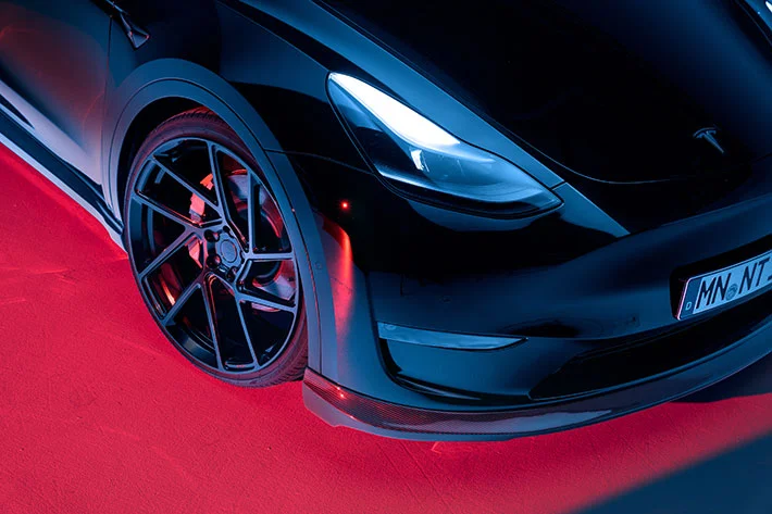 Tesla Y by Novitec 5