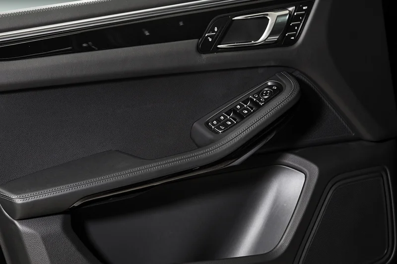 TECHART Interior for Porsche Macan 2