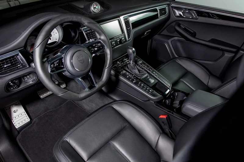 TECHART Interior for Porsche Macan 3