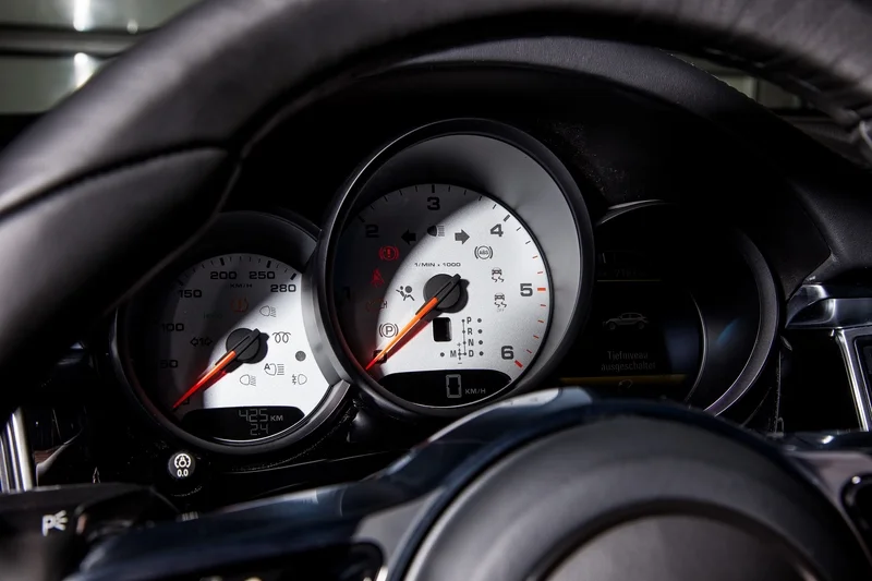 TECHART Interior for Porsche Macan 4