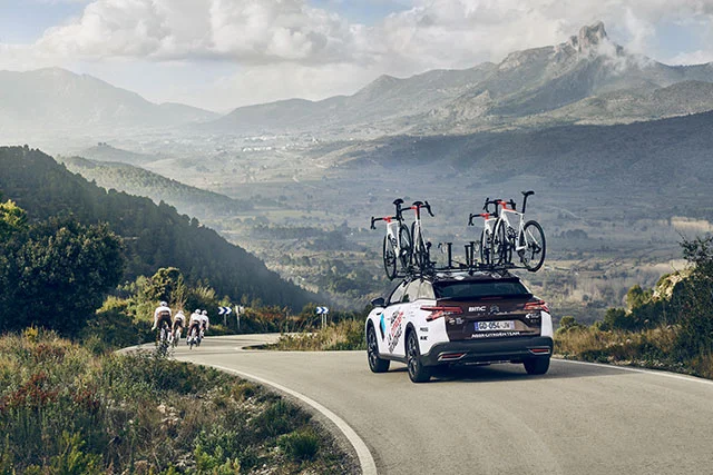 AG2R Cycling Team Citroen 4