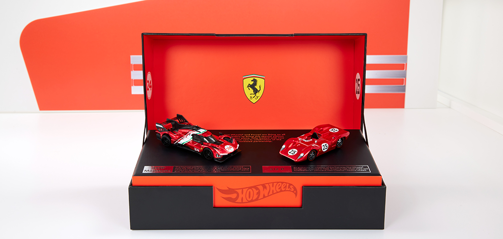 Hot Wheels for Ferrari Heritage Set 2 intr