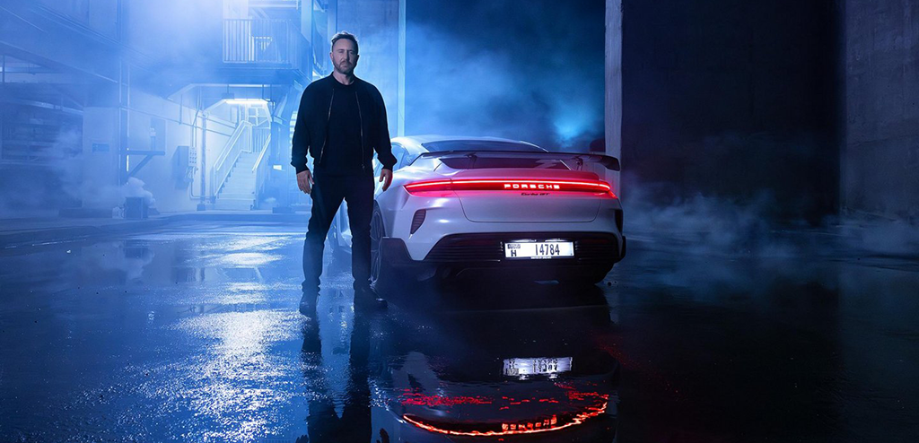 David Guetta Taycan Turbo GT avec pack Weissach intr