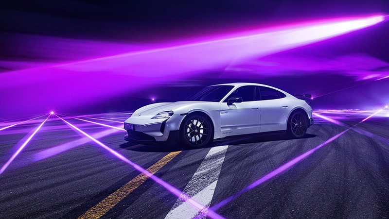 Taycan Turbo GT avec pack Weissach Dubaï Émirats arabes unis 2025 Porsche AG copie