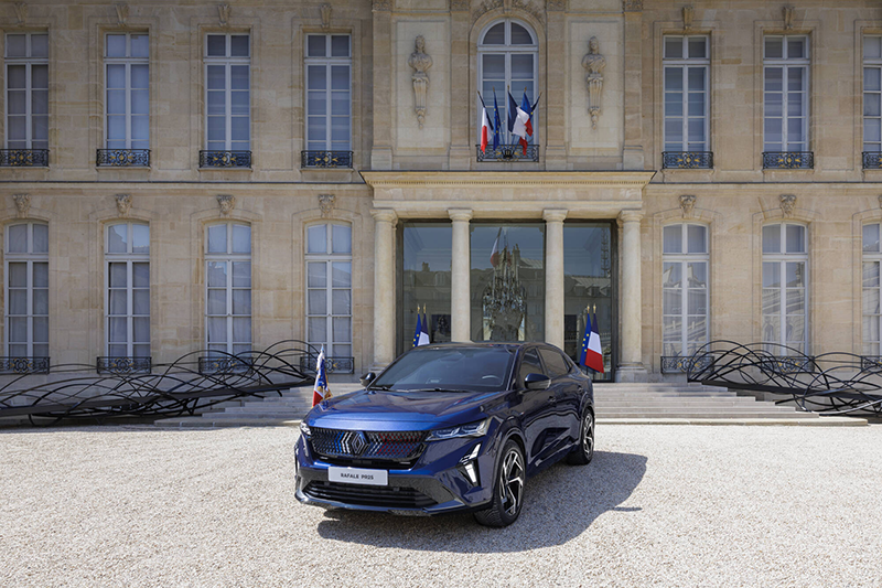 Renault Rafale Presidentiel 6 copie