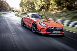 mERCEDES amg gt black series 1