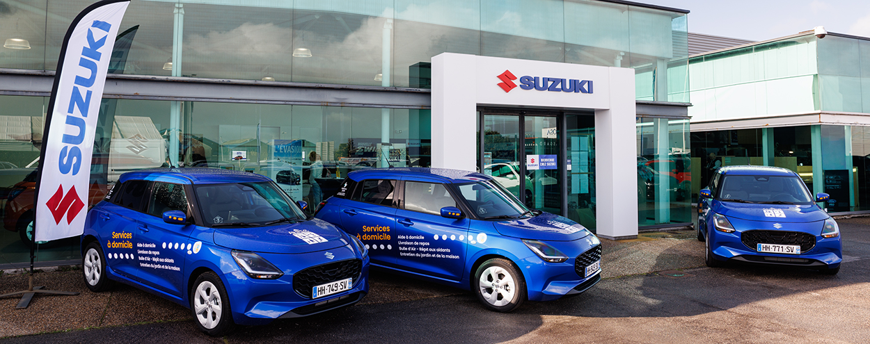 Zoom sur la nouvelle Suzuki Swift Hybrid de l'association d'aide à domicile AMPER