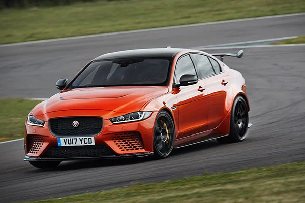 Jaguar XE SV Project 8 20173