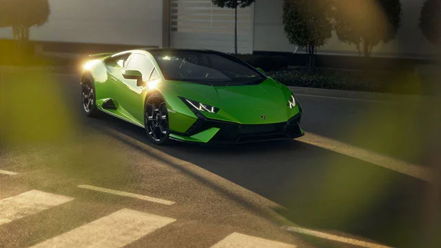 Lamborghini Huracan Tecnica 2022 5