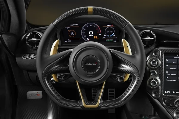 720 S Or et noir satiné dubai 4